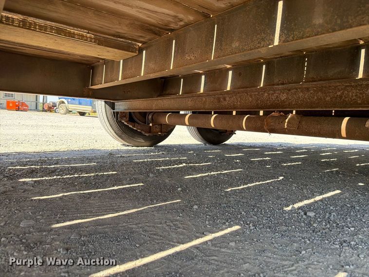 image for item EW8821 2001 Interstate equipment trailer