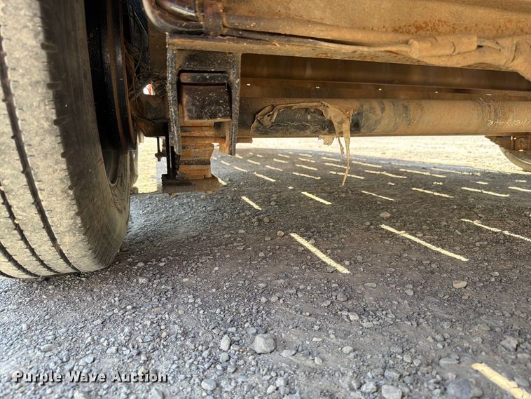 image for item EW8821 2001 Interstate equipment trailer