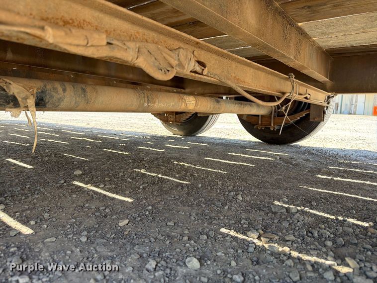 image for item EW8821 2001 Interstate equipment trailer