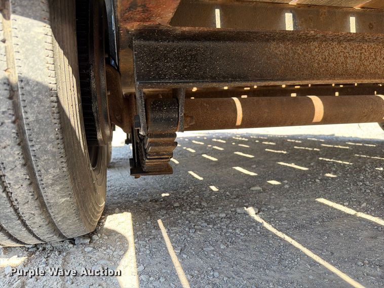 image for item EW8821 2001 Interstate equipment trailer