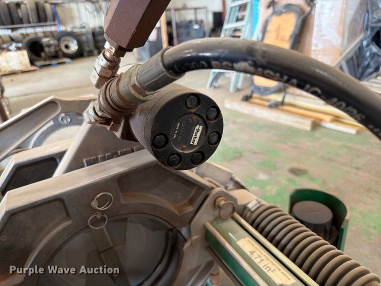 image for item EW8855 McElroy AT805505/ 881601 poly pipe fusion machine