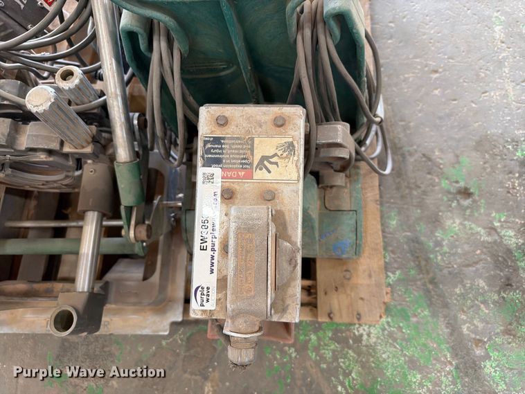 image for item EW8858 McElroy poly pipe fusion machine