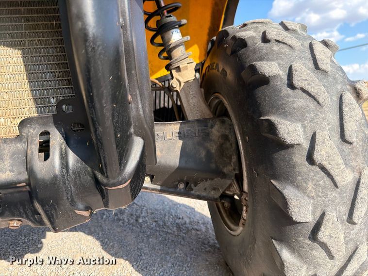 image for item EW8864 2002 Polaris 700twin Sportsman 4x4 ATV
