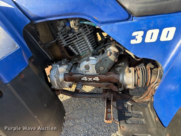 image for item EW8866 1991 Honda Fourtrax 300 4x4 ATV