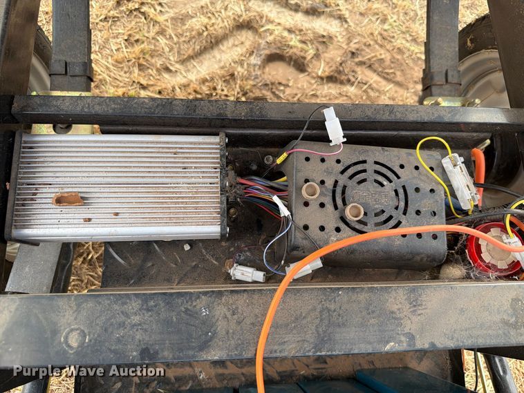 image for item EW8873 IR IRET13 electric tricycle  