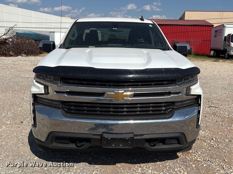 image for item EX0037 2020 Chevrolet Silverado 1500 Ext. Cab pickup truck
