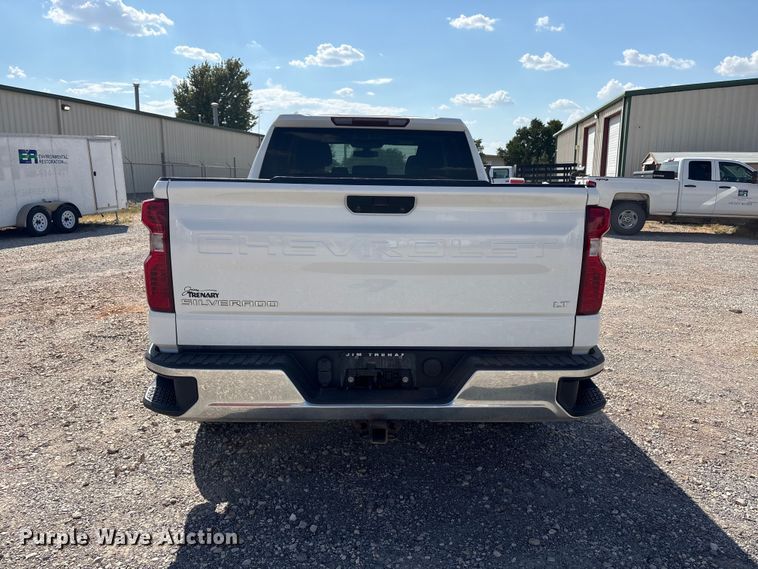 image for item EX0037 2020 Chevrolet Silverado 1500 Ext. Cab pickup truck