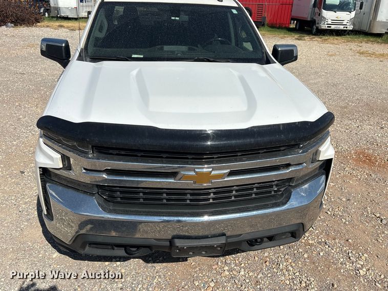 image for item EX0037 2020 Chevrolet Silverado 1500 Ext. Cab pickup truck
