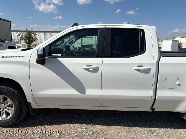 image for item EX0037 2020 Chevrolet Silverado 1500 Ext. Cab pickup truck