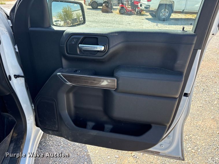 image for item EX0037 2020 Chevrolet Silverado 1500 Ext. Cab pickup truck