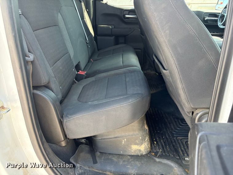 image for item EX0037 2020 Chevrolet Silverado 1500 Ext. Cab pickup truck