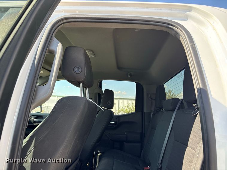 image for item EX0037 2020 Chevrolet Silverado 1500 Ext. Cab pickup truck