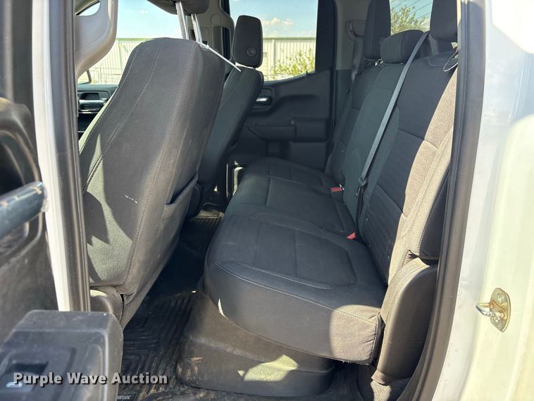 image for item EX0037 2020 Chevrolet Silverado 1500 Ext. Cab pickup truck