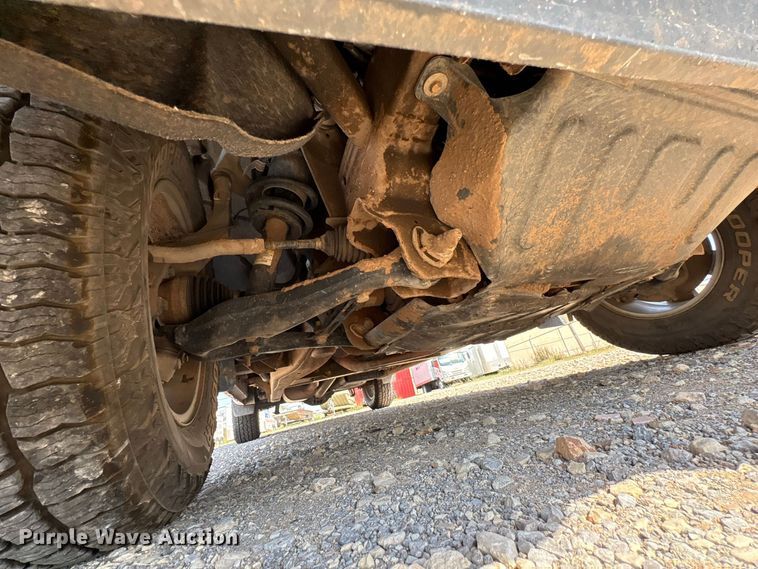 image for item EX0037 2020 Chevrolet Silverado 1500 Ext. Cab pickup truck