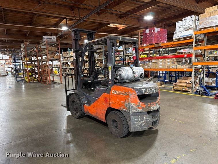 image for item EX0507 2020 Toyota 8FGU32 forklift