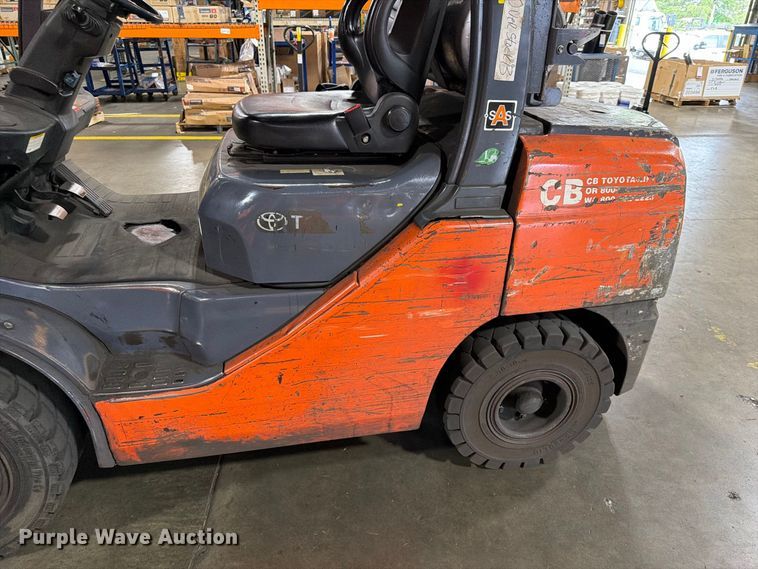 image for item EX0507 2020 Toyota 8FGU32 forklift