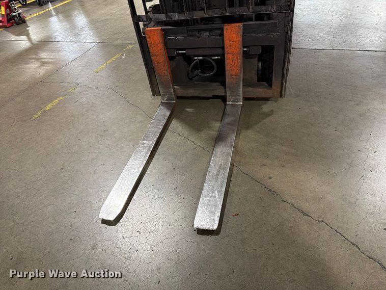 image for item EX0507 2020 Toyota 8FGU32 forklift