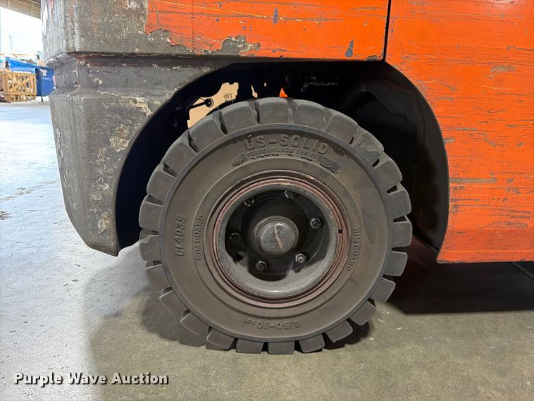 image for item EX0507 2020 Toyota 8FGU32 forklift