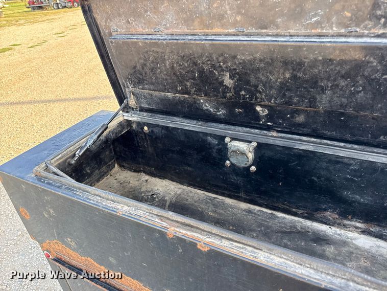 image for item EX2230 2019 Ford F250 Super Duty Crew Cab flatbed pickup truck