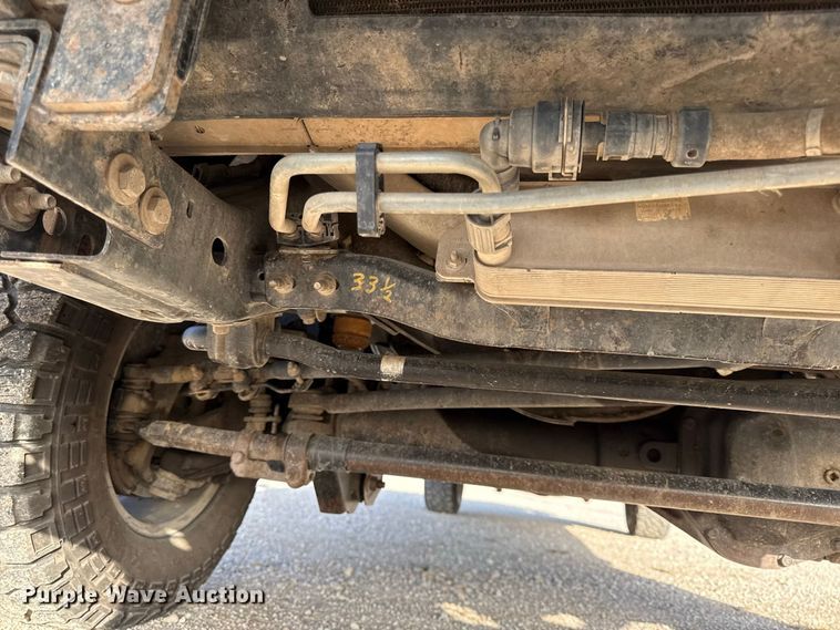 image for item EX2230 2019 Ford F250 Super Duty Crew Cab flatbed pickup truck