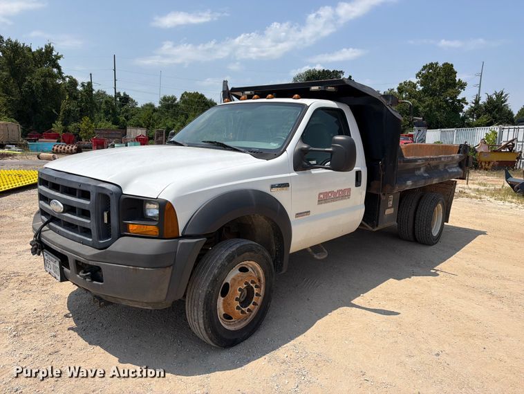 2007 Ford F450 Super Duty dump truck
