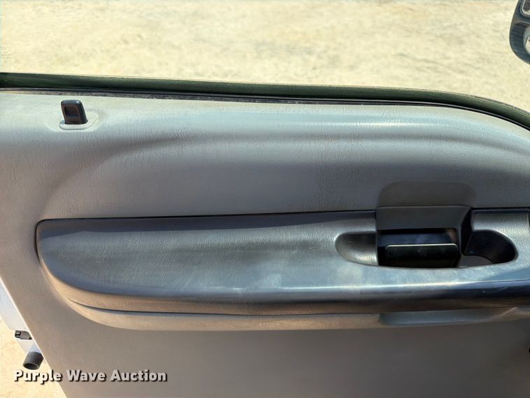 image for item EX2585 2007 Ford F450 Super Duty dump truck