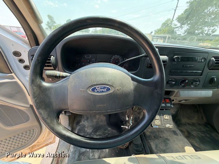 image for item EX2585 2007 Ford F450 Super Duty dump truck