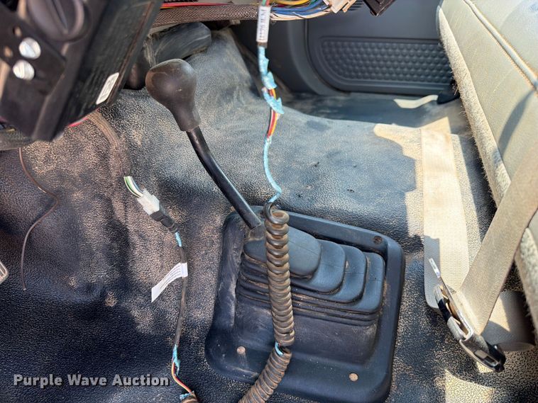 image for item EX2585 2007 Ford F450 Super Duty dump truck