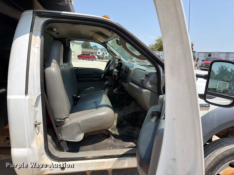 image for item EX2585 2007 Ford F450 Super Duty dump truck