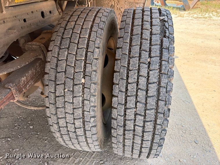 image for item EX2585 2007 Ford F450 Super Duty dump truck