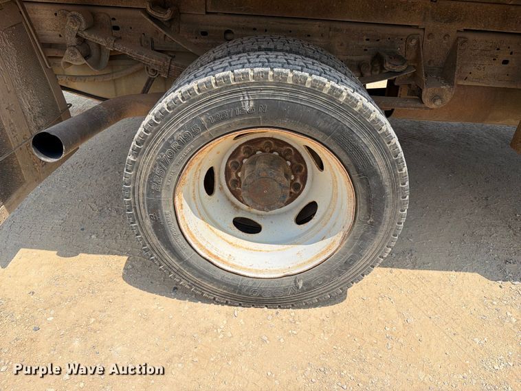 image for item EX2585 2007 Ford F450 Super Duty dump truck