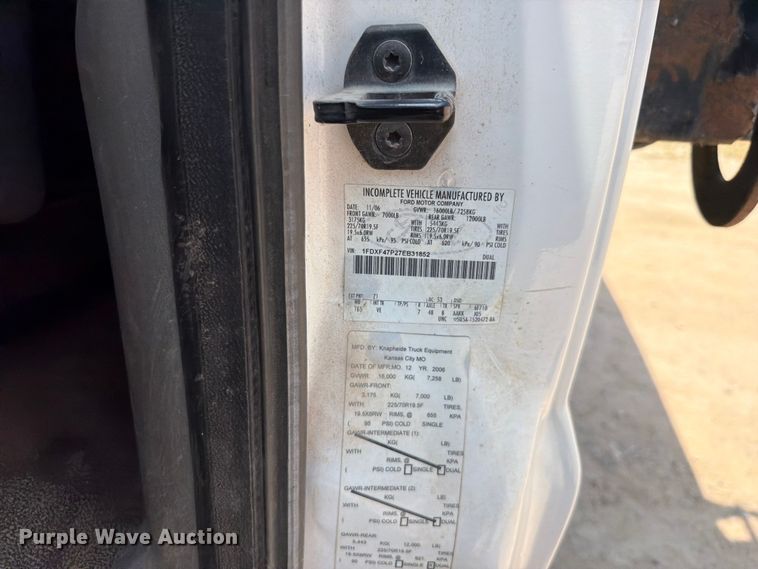image for item EX2585 2007 Ford F450 Super Duty dump truck