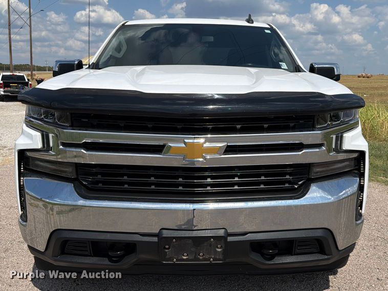image for item EX2603 2020 Chevrolet Silverado 1500 Crew Cab pickup truck
