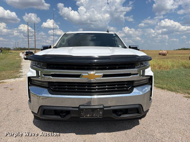 image for item EX2603 2020 Chevrolet Silverado 1500 Crew Cab pickup truck