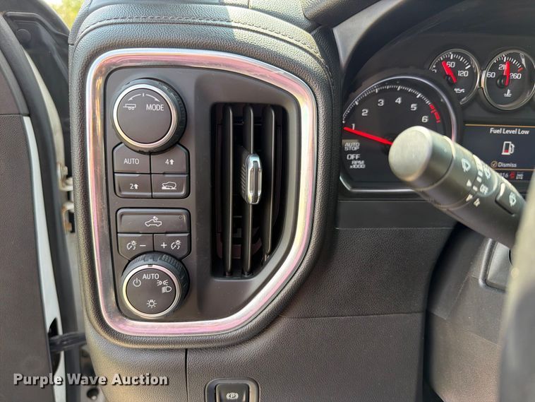 image for item EX2603 2020 Chevrolet Silverado 1500 Crew Cab pickup truck