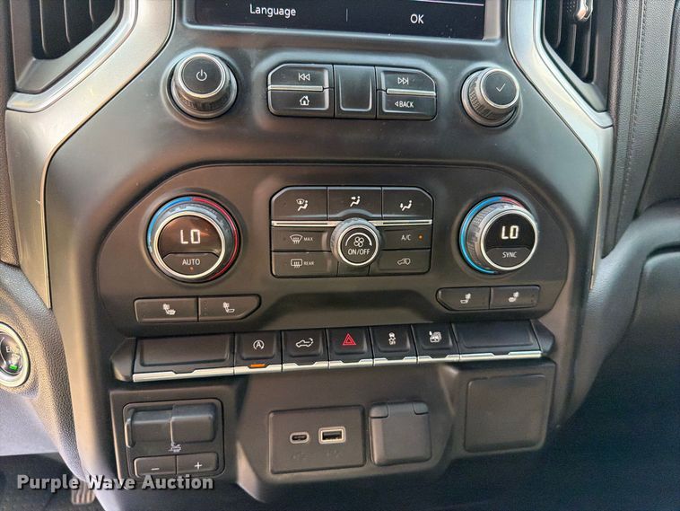 image for item EX2603 2020 Chevrolet Silverado 1500 Crew Cab pickup truck