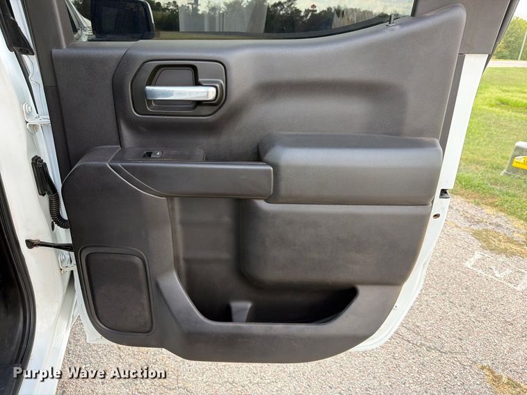 image for item EX2603 2020 Chevrolet Silverado 1500 Crew Cab pickup truck