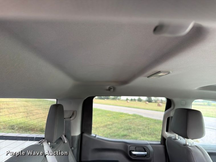 image for item EX2603 2020 Chevrolet Silverado 1500 Crew Cab pickup truck