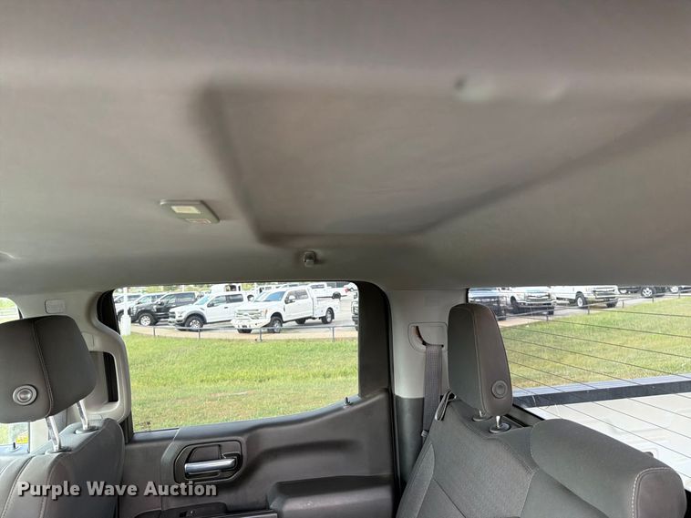 image for item EX2603 2020 Chevrolet Silverado 1500 Crew Cab pickup truck