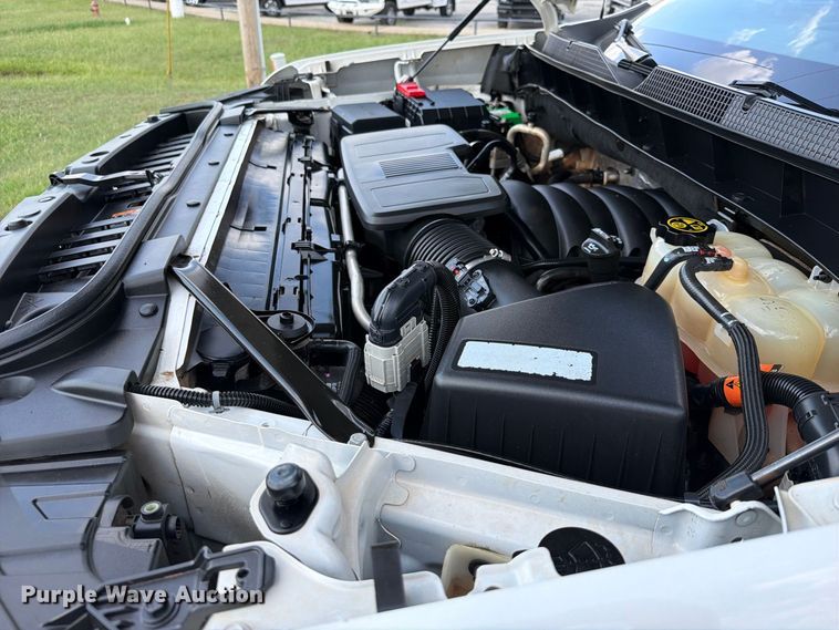 image for item EX2603 2020 Chevrolet Silverado 1500 Crew Cab pickup truck