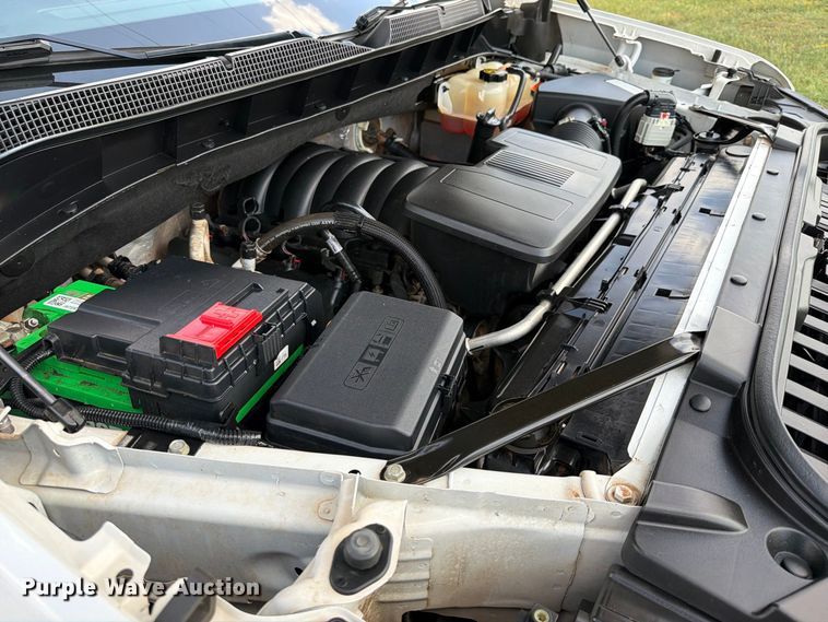 image for item EX2603 2020 Chevrolet Silverado 1500 Crew Cab pickup truck