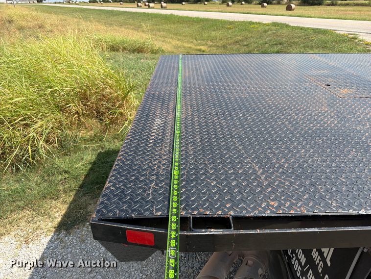 image for item EX2604 2017 Ford F550 Super Duty Crew Cab flatbed truck