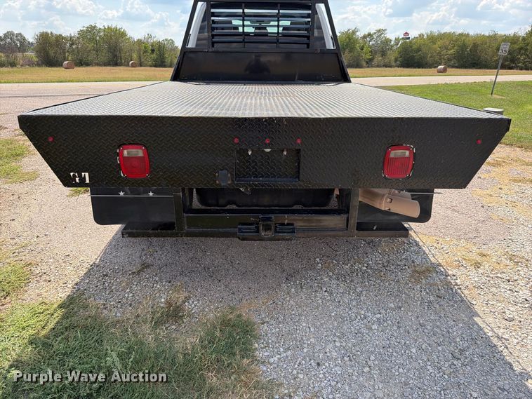 image for item EX2604 2017 Ford F550 Super Duty Crew Cab flatbed truck
