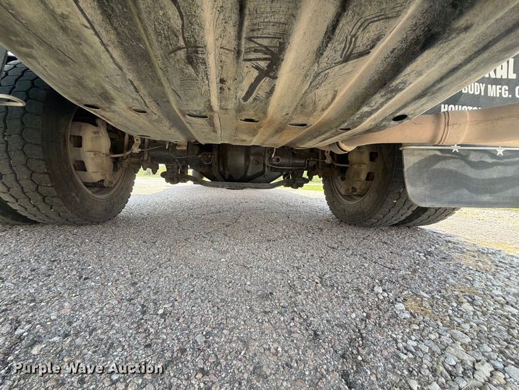 image for item EX2604 2017 Ford F550 Super Duty Crew Cab flatbed truck