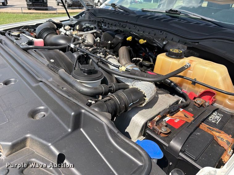 image for item EX2604 2017 Ford F550 Super Duty Crew Cab flatbed truck