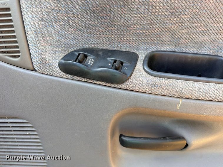 image for item EX2606 1996 Dodge Ram 2500 Ext. Cab pickup truck