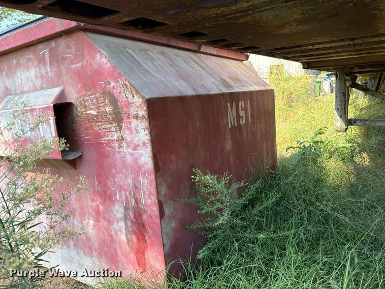 image for item EX2628 (15) dumpsters