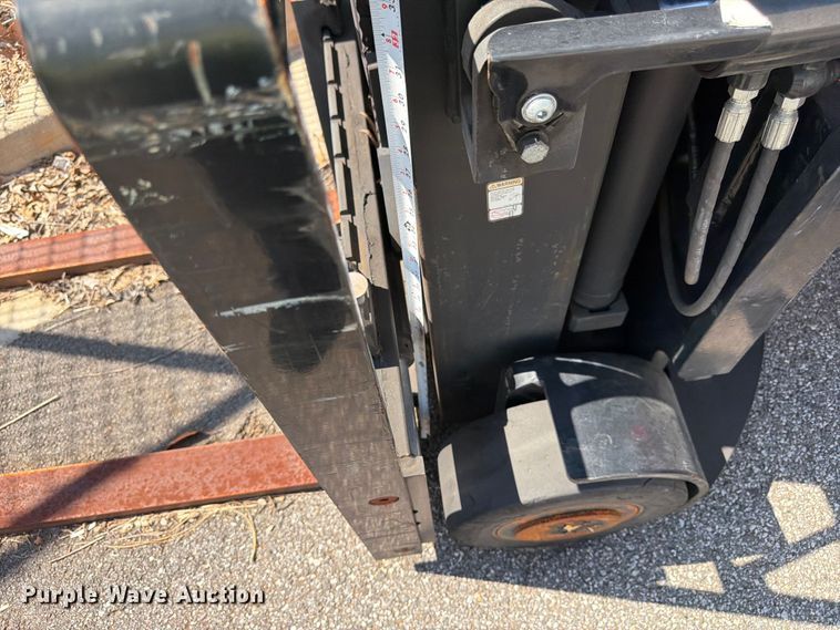 image for item EX3049 2016 Bendi B40IC forklift