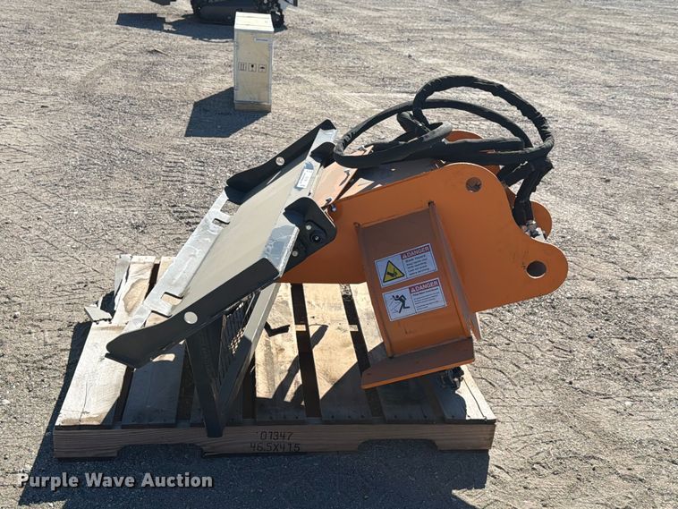 image for item EX4168 LandHonor skid steer stump grinder