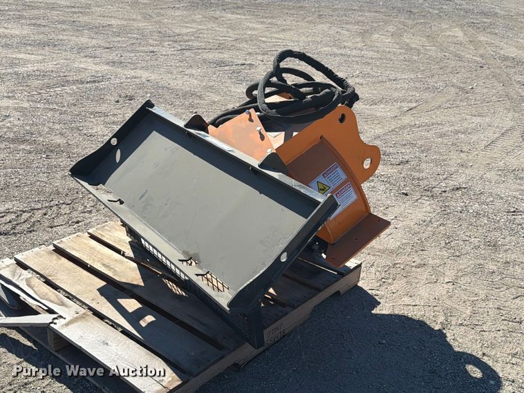 image for item EX4168 LandHonor skid steer stump grinder